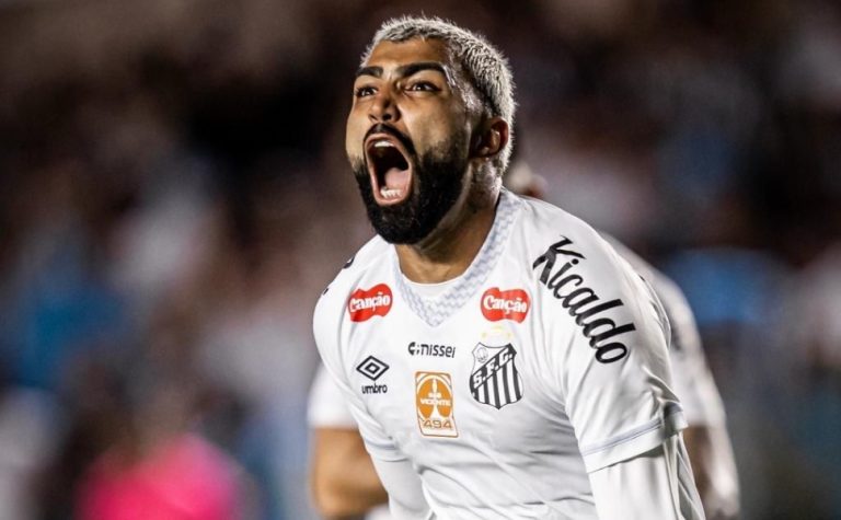 Gabigol salva Santos no final e garante empate contra o Corinthians