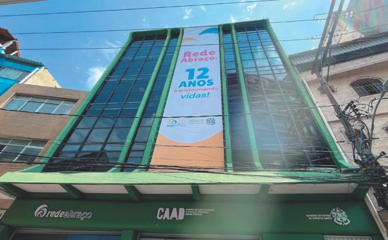 Governo do ES oferece tratamento de graça contra vício em apostas e jogos on-line