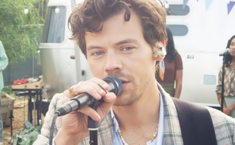 Harry Styles anuncia shows em SP; saiba onde, quando e como comprar