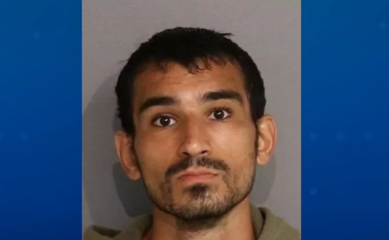 Homem mata três turistas a tiros em cidade próxima à Disney, na Flórida