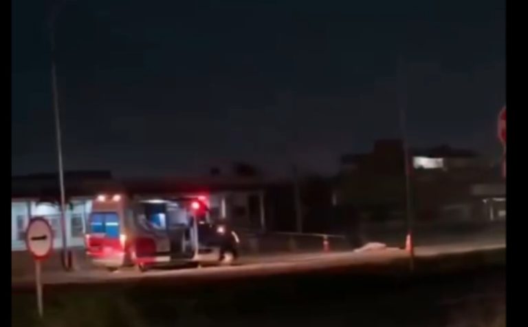 Homem morre atropelado por táxi na Rodovia do Sol, em Vila Velha