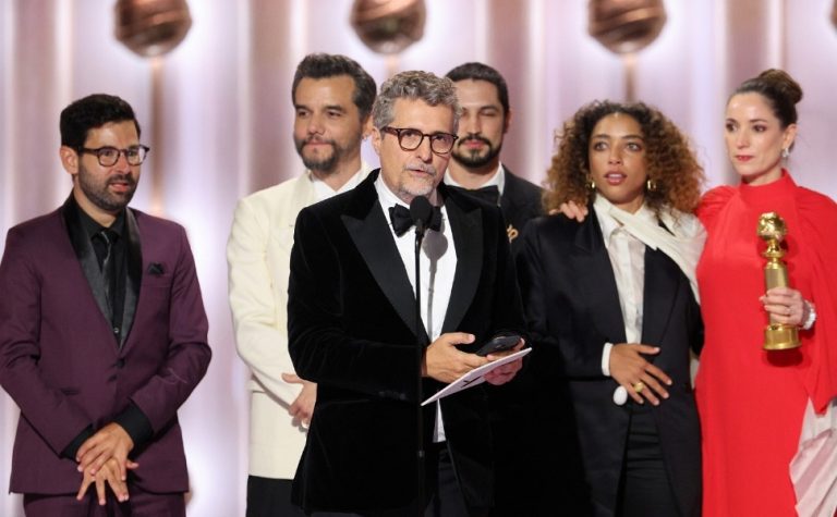 Kleber Mendonça Filho comemora indicações de ‘O Agente Secreto’ ao Bafta