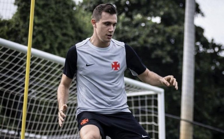 Lucas Piton avança na recuperação e está próximo de voltar aos treinos