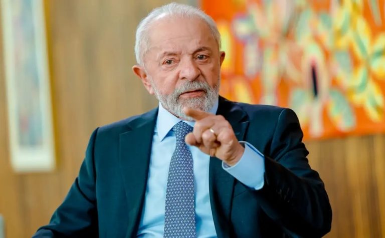 Lula diz que ‘uma linha inaceitável’ foi ultrapassada