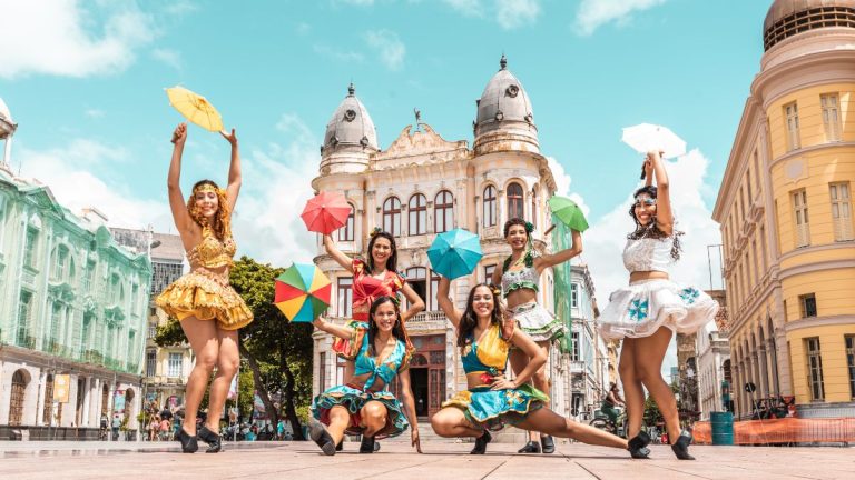 Marco Zero 2026: onde o Carnaval do Futuro no Recife abraça a ancestralidade