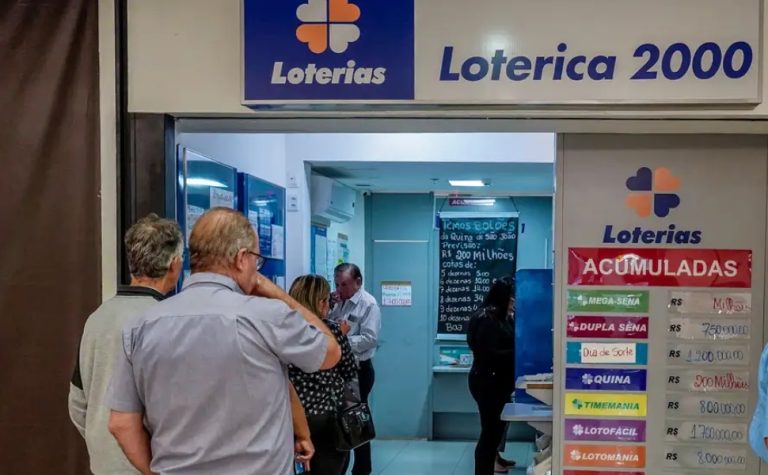 Mega-Sena acumula e prêmio principal vai para R$ 92 milhões