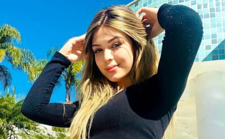 Melody é internada em SP com infecção aguda no estômago
