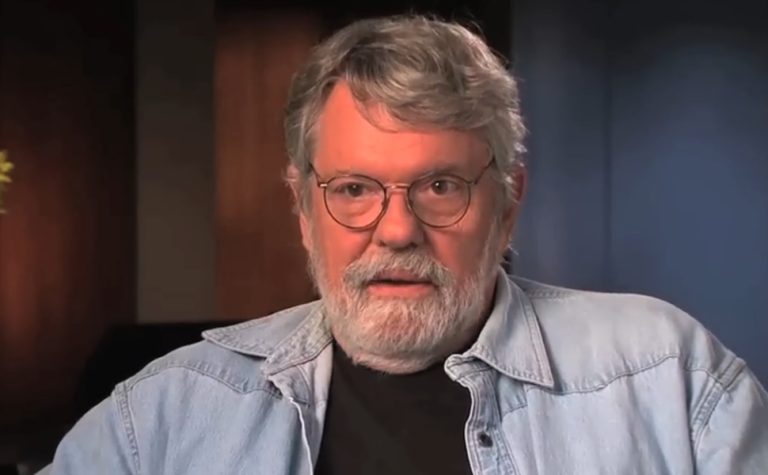 Morre Tom Cherones, diretor e produtor que venceu o Emmy por ‘Seinfeld’