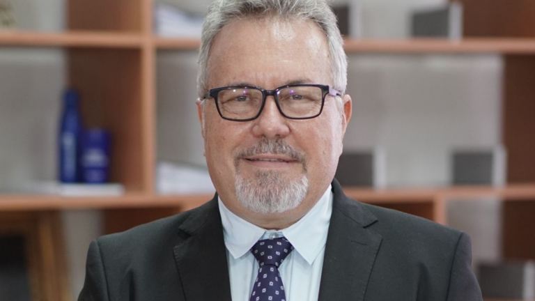 Padre Carlos Fritzen será o novo reitor da Universidade Católica de Pernambuco