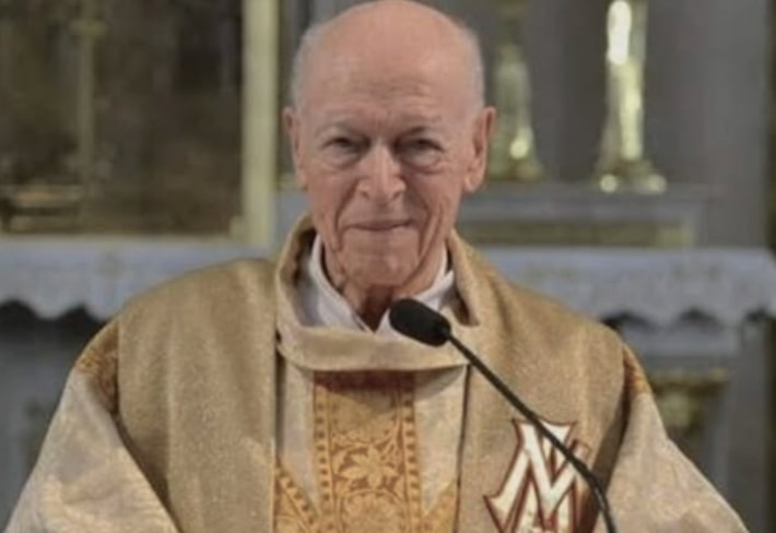 Padre de 103 anos morre durante reza da Ave Maria em igreja do Rio de Janeiro