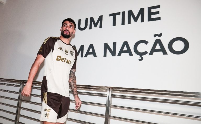 Paquetá é inscrito a tempo e reforça o Flamengo na Supercopa do Brasil