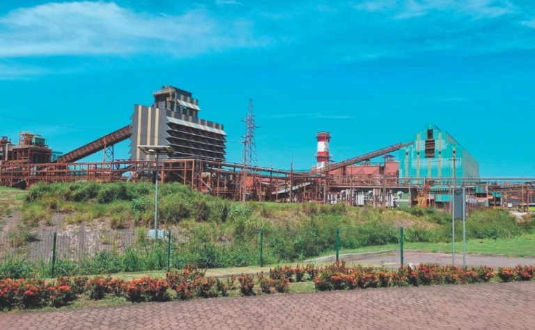 Samarco começa a abrir este ano 4 mil vagas para retomar produção