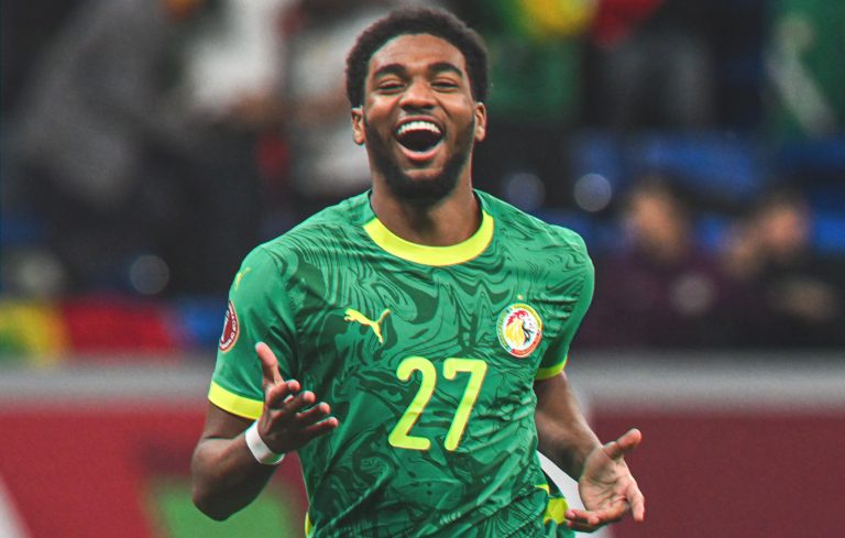 Senegal e Mali avançam de fase na Copa Africana de Nações