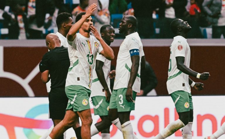 Senegal derrota Mali e garante a primeira vaga na semifinal