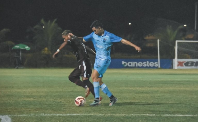 Vilavelhense bate a Desportiva e sai da lanterna no Capixabão