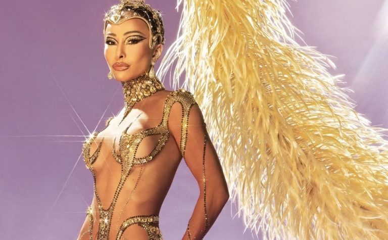 Adoro vir meio peladona, diz Sabrina Sato sobre fantasias de Carnaval