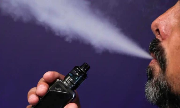 Anvisa e MPF assinam acordo para combater cigarros eletrônicos