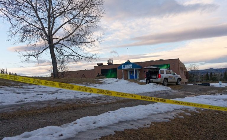 Atiradora que atacou escola no Canadá também matou a própria mãe e irmão