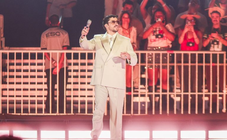 Bad Bunny faz em SP show histórico que Brasil sempre mereceu