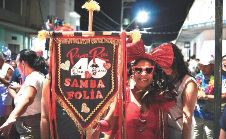 Bloco Para Rai comemora 40 anos de folia em Conceição da Barra