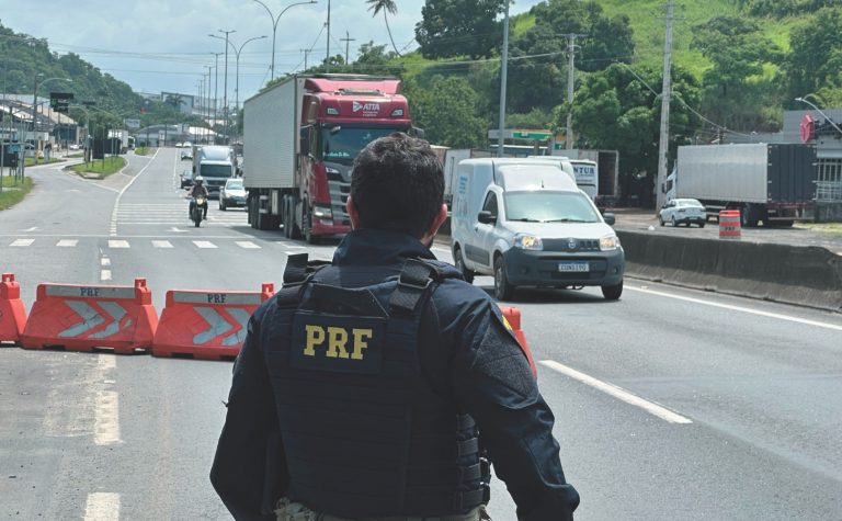 Câmeras com inteligência artificial para flagrar infrações nas estradas do ES