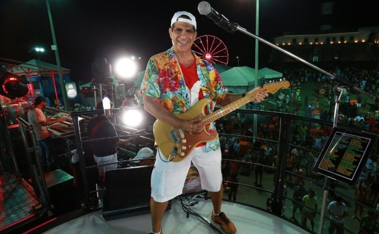 “Carnaval deixou de ser só festa, é missão de vida”, diz Durval Lelys