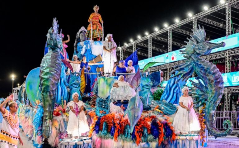 Chega Mais leva à avenida a força sagrada as Iabassés no Carnaval 2026