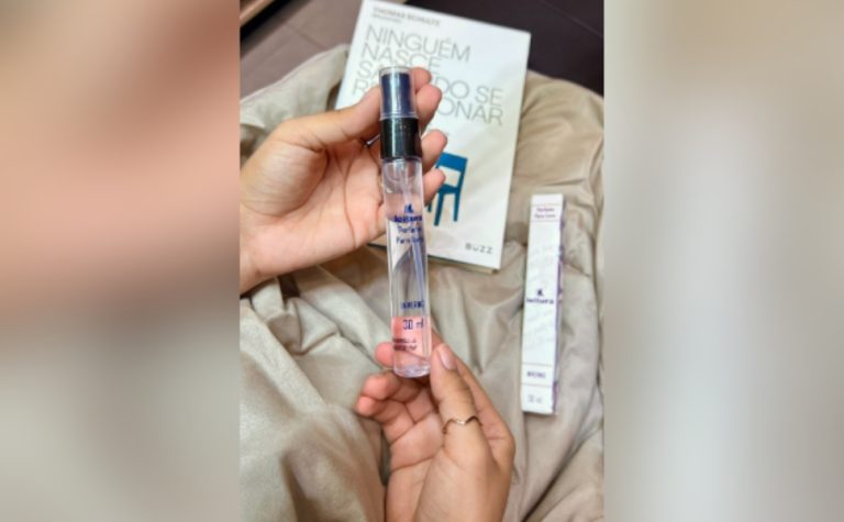 Cheiro de livro novo vira perfume e chega às livrarias brasileiras