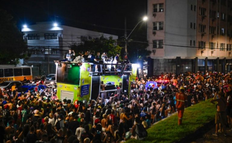 Circuito da Folia: trio elétrico vai levar a folia do Centro ao Sambão do Povo