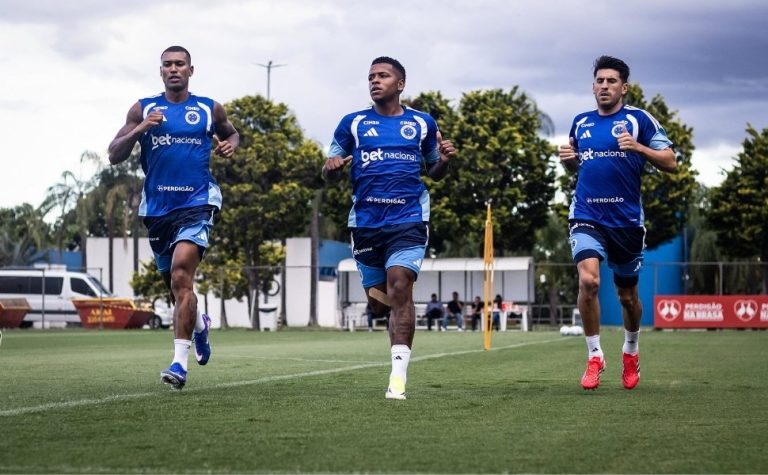Cruzeiro e Atlético-MG definem vaga no Mineiro