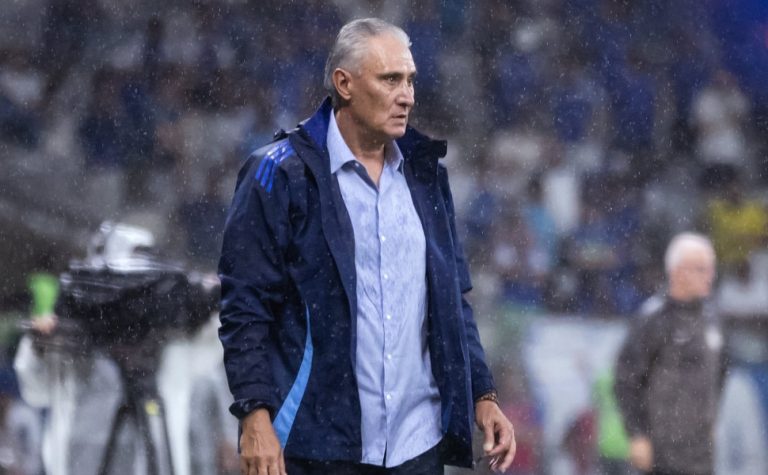 Cruzeiro segue sem vencer e torcida pede saída de Tite
