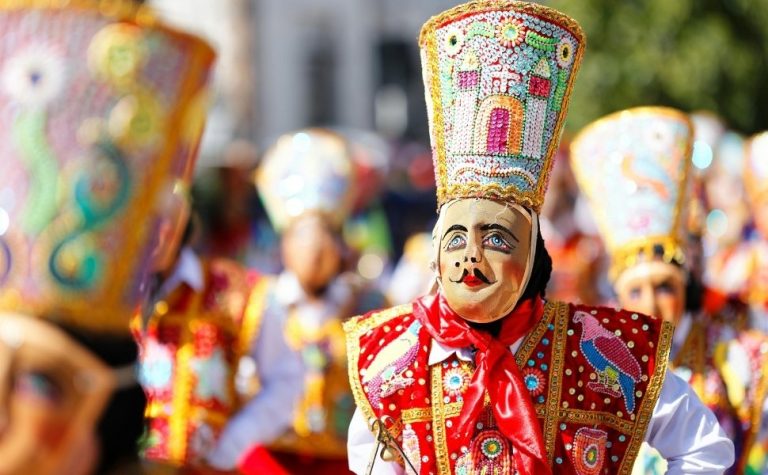Entenda como Carnaval passou de tradição europeia para festa popular brasileira