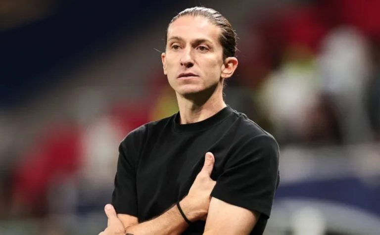 Filipe Luís diz que ataque racista contra Vini Jr. foi ‘caso isolado’