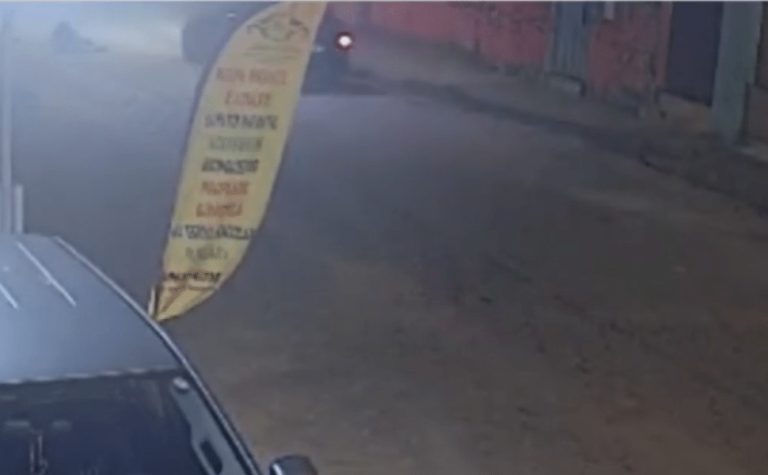 Homem é suspeito de arrastar ex-namorada por 400 metros com carro em MG