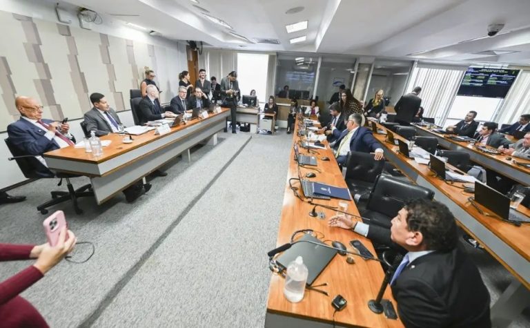Irmãos de Toffoli não são obrigados a depor em CPI, decide Mendonça