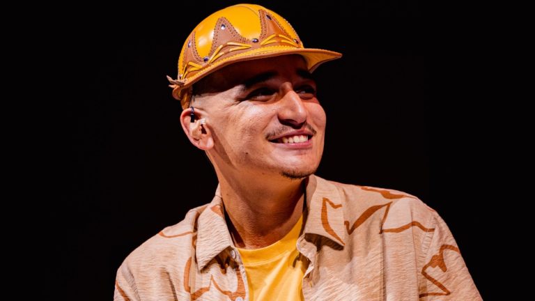 João Gomes abre o São João com “drilha” no Recife