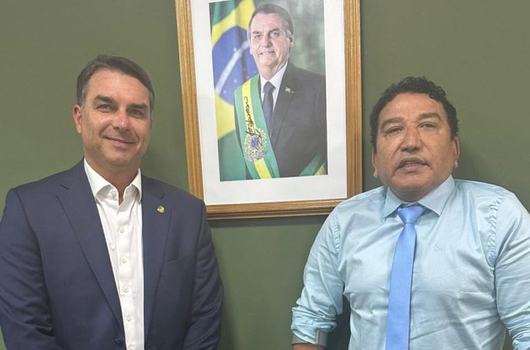 Magno Malta tem carta branca do PL nacional
