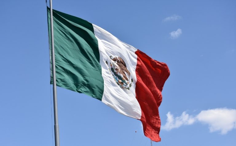 México retoma visto eletrônico para brasileiros; veja o que muda