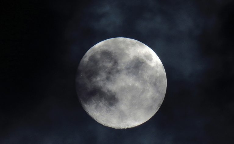 Nasa adia novamente missão tripulada para a Lua