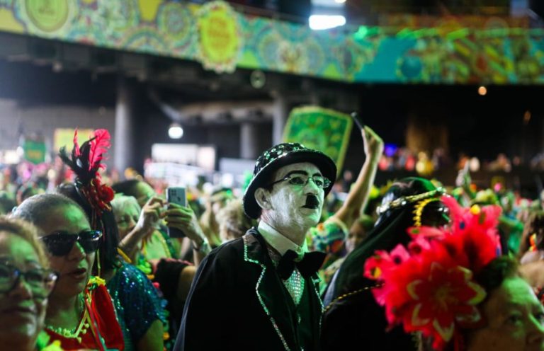 O frevo não tem idade: Classic Hall recebe o 23º Baile Municipal da Pessoa Idosa