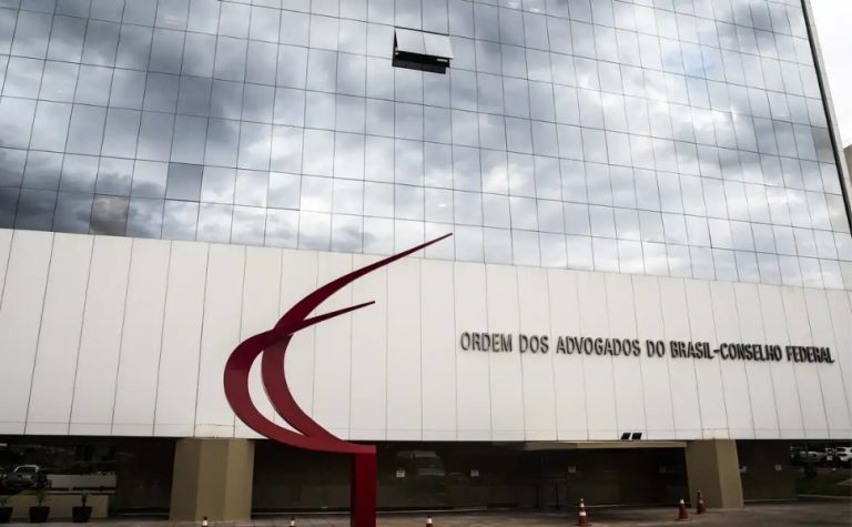 OAB cita “natureza perpétua” e pede fim de inquérito das fake news