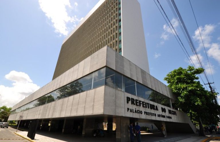 Recife lança estacionamento solidário para arrecadar alimentos durante Carnaval