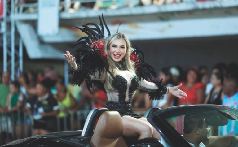 “Sextou” com espetáculo das escolas de samba