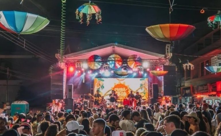 Sombrinhas de decoração de Carnaval são furtadas em Jerônimo Monteiro