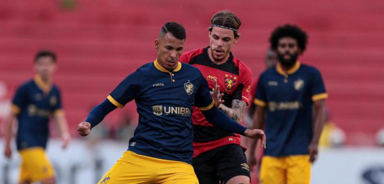 Sport e Retrô decidem vaga na final do Pernambucano em duelo decisivo na Ilha