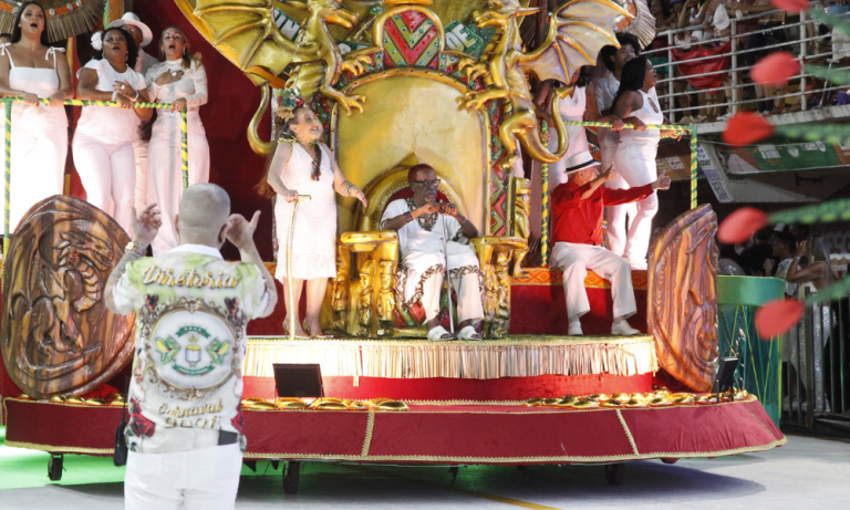 Unidos da Piedade homenageia Papo Furado no Sambão do Povo; veja fotos