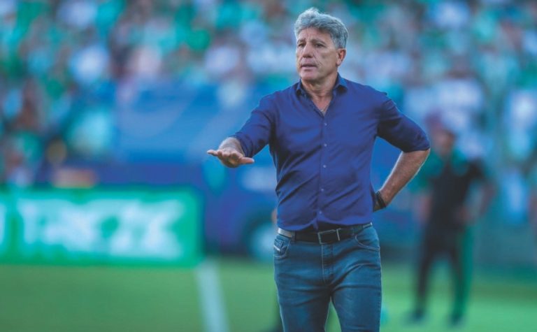 Vasco mira opções para o comando técnico além de Renato Gaúcho