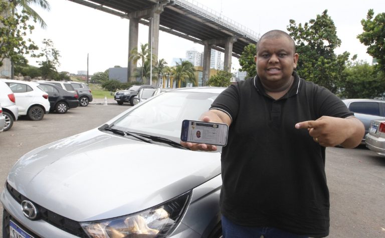 25 mil motoristas sem multas já renovaram carteira de graça