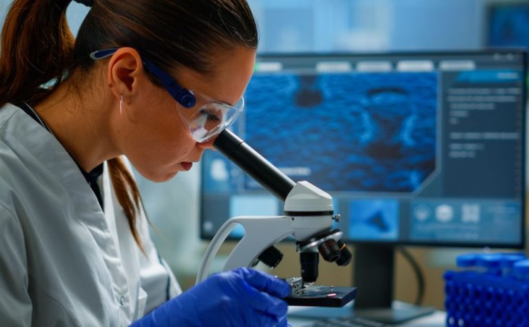 Avanços da medicina: nova tecnologia no SUS detecta doenças raras