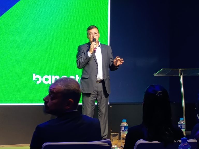 Banestes anuncia cartão global com cinco moedas e conversão em 170 países
